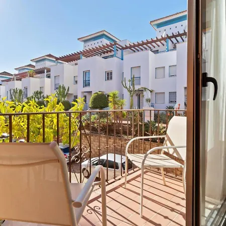 Lejlighed Relaxing In Bel-air With Shared Pool - Minutes From The Estepona